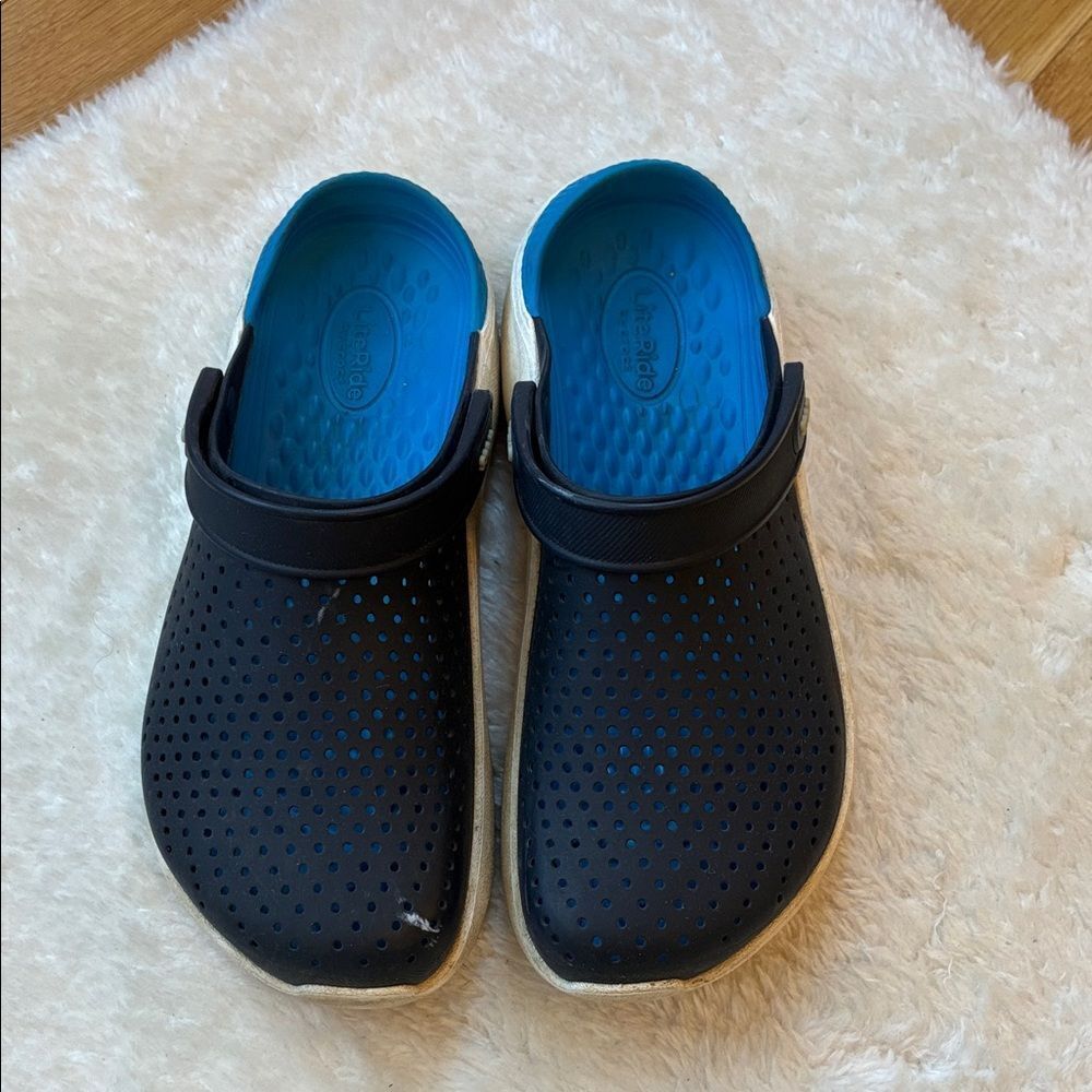 Unisex Crocs